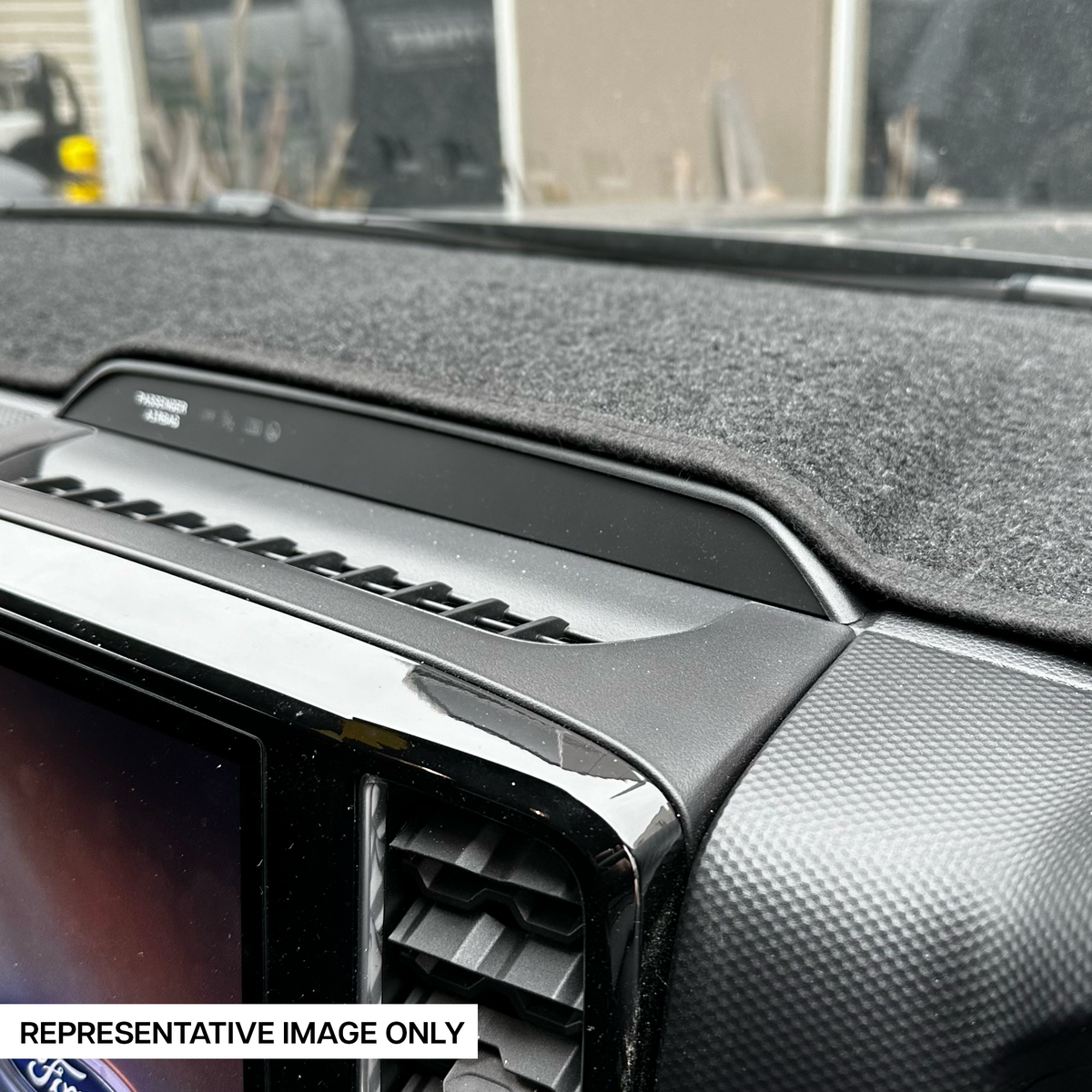Toyota LandCruiser 80 Series 1990-1994 | MUDTAMER Dash Mat